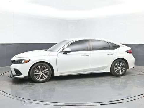Used 2024 Honda Civic LX image 6