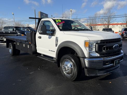Used 2020 Ford F550 2WD Regular Cab Super Duty image 2