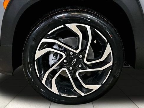 New 2026 Chevrolet TrailBlazer RS w/ Convenience Package AWD/4WD image 8