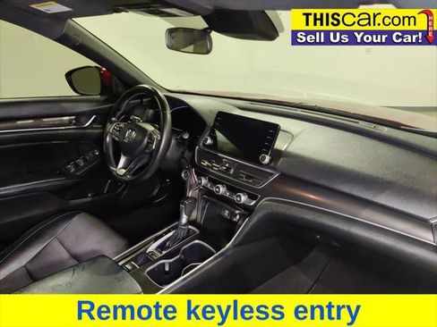 Used 2018 Honda Accord Sport image 12