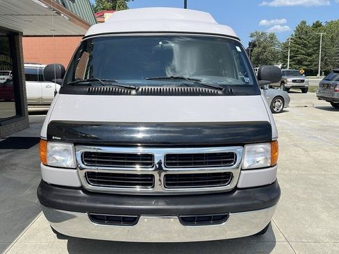 Used 1999 Dodge B1500 RWD image 5