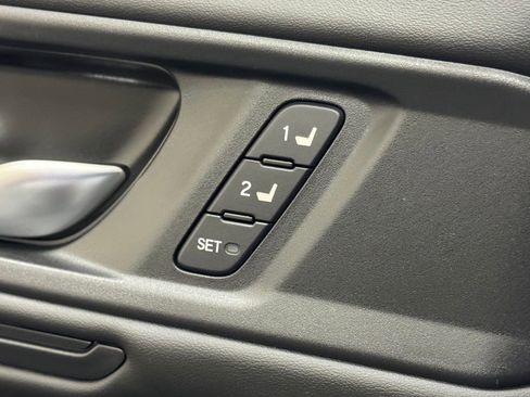 Used 2024 Honda Accord Sport image 15
