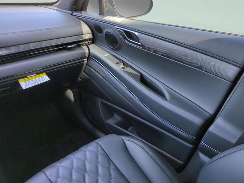 New 2026 Genesis GV80 3.5T Prestige image 13