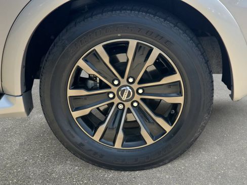 Used 2019 Nissan Armada Platinum w/ Captain's Chairs Package AWD/4WD image 32