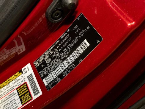 Used 2021 Toyota Sienna XLE image 20