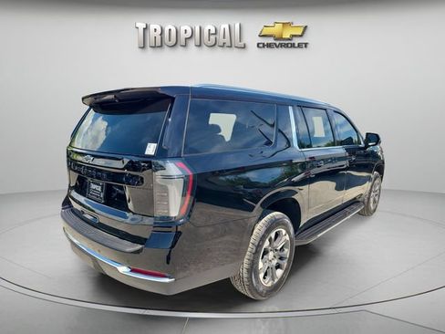 New 2026 Chevrolet Suburban LT w/ Comfort Package RWD image 5
