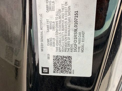 Used 2020 Chevrolet Camaro LT w/ Technology Package image 27