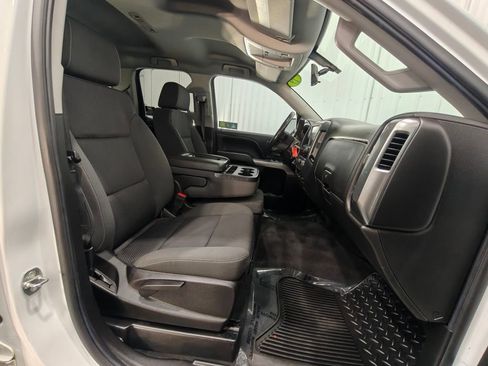 Used 2019 Chevrolet Silverado 1500 LT w/ All Star Edition AWD/4WD image 24