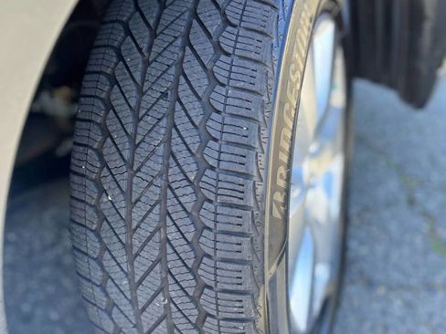 Used 2011 Subaru Outback 3.6R Limited w/ PWR Moonroof Pkg AWD/4WD image 33