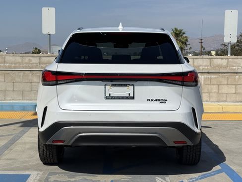 New 2026 Lexus RX 450h AWD image 11