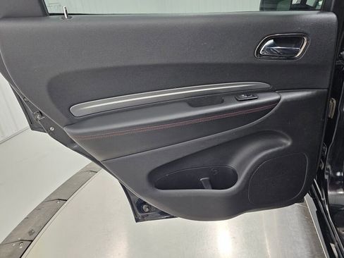 Used 2018 Dodge Durango R/T image 39