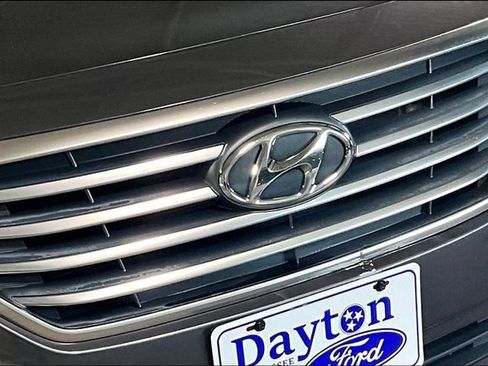 Used 2017 Hyundai Sonata SE FWD image 30