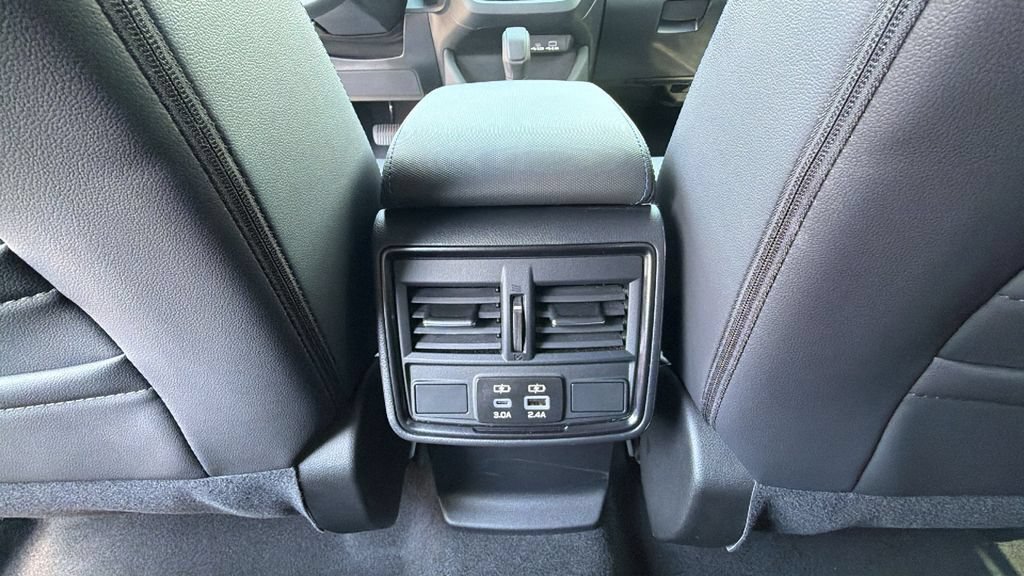 Used 2025 Subaru Forester Limited AWD/4WD image 25