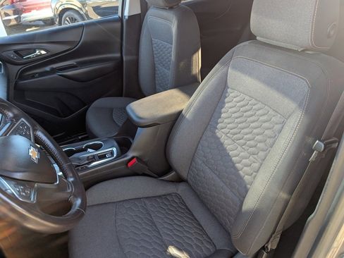 Used 2019 Chevrolet Equinox LT image 9