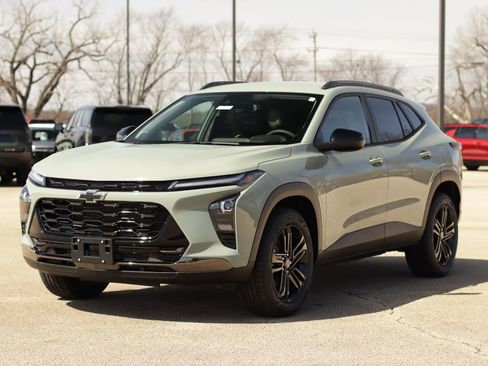 New 2026 Chevrolet Trax ACTIV w/ Driver Confidence Package image 3