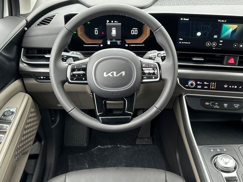 New 2026 Kia Carnival LXS image 14