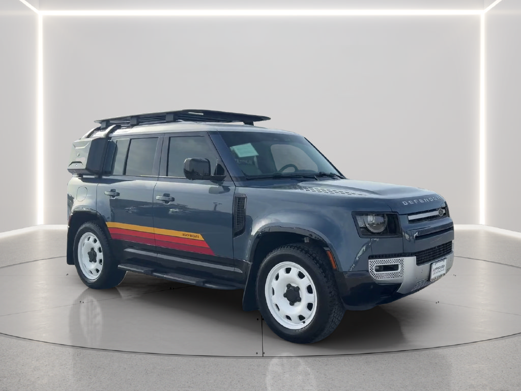 Used 2025 Land Rover Defender 110 S AWD/4WD image 3
