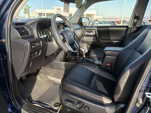 Used 2020 Toyota 4Runner TRD Off-Road Premium image 26