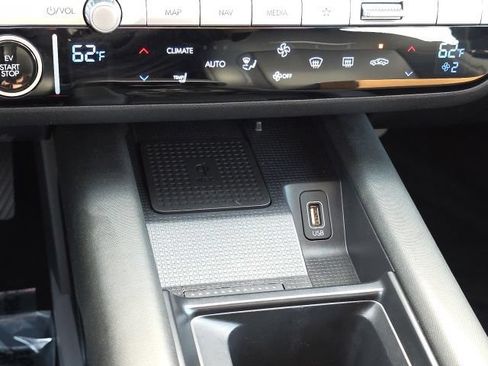 Certified 2024 Hyundai Ioniq 6 SEL RWD image 16
