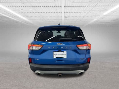 Used 2021 Ford Escape SEL w/ Technology Package image 4