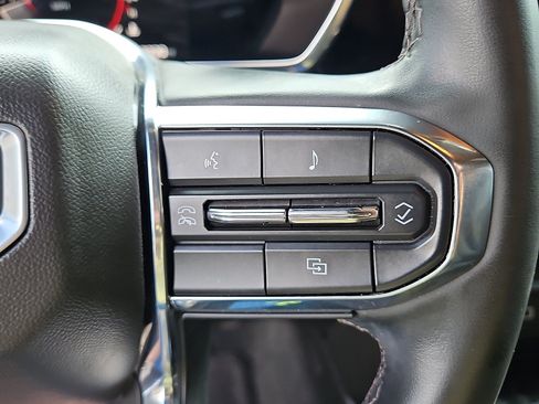 Used 2023 GMC Canyon Elevation w/ Trailering Package RWD image 16
