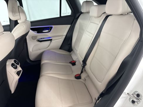 Certified 2025 Mercedes-Benz GLC 350e 4MATIC image 27