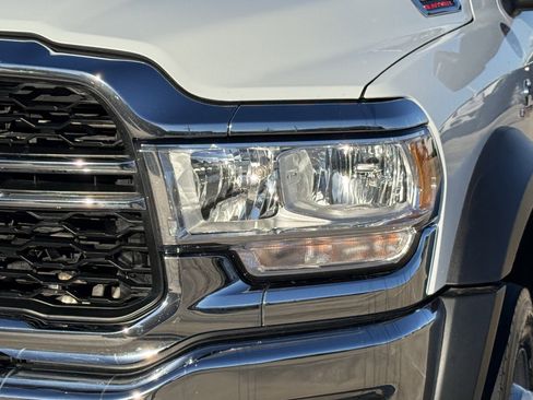 Used 2024 RAM 5500 Tradesman w/ Chrome Appearance Group image 11