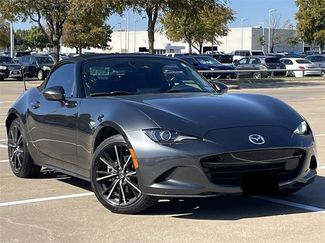 Used 2024 MAZDA MX-5 Miata Grand Touring video 2