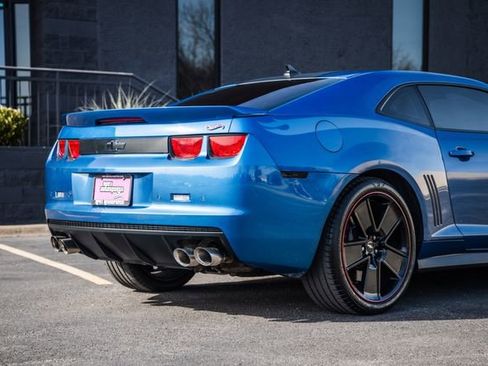 Used 2013 Chevrolet Camaro SS w/ Hot Wheels Special Edition image 50