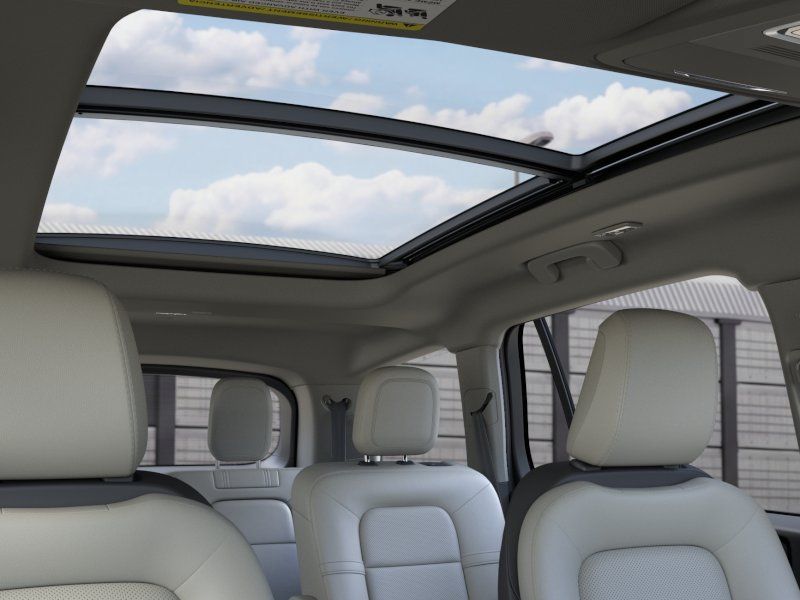 New 2026 Lincoln Aviator AWD image 22