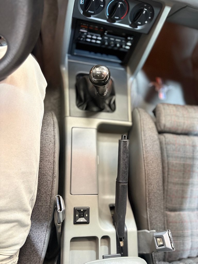 Used 1987 Ford Mustang GT RWD image 33