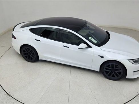 Used 2021 Tesla Model S Plaid image 75