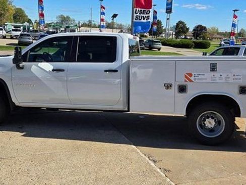 New 2026 Chevrolet Silverado 3500 W/T w/ WT Convenience Package AWD/4WD image 6