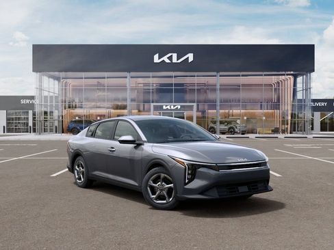 New 2026 Kia K4 FWD image 8