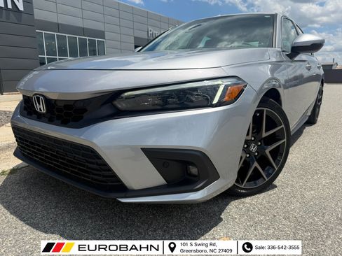 Used 2022 Honda Civic Sport Touring image 1