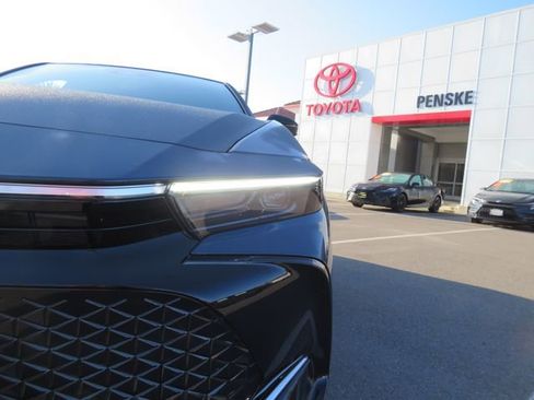 New 2026 Toyota Crown XLE image 4