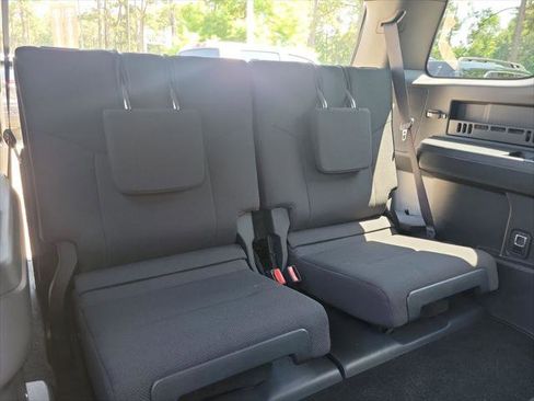 Certified 2025 Toyota 4Runner SR5 RWD image 30