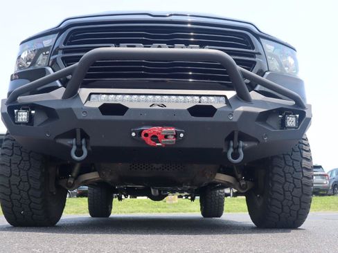 Used 2019 RAM 1500 Big Horn AWD/4WD image 5