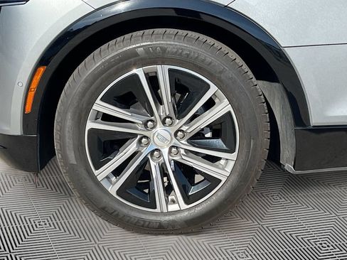 Used 2024 Cadillac Lyriq Luxury w/ LPO, Floor Liner Package AWD/4WD image 11