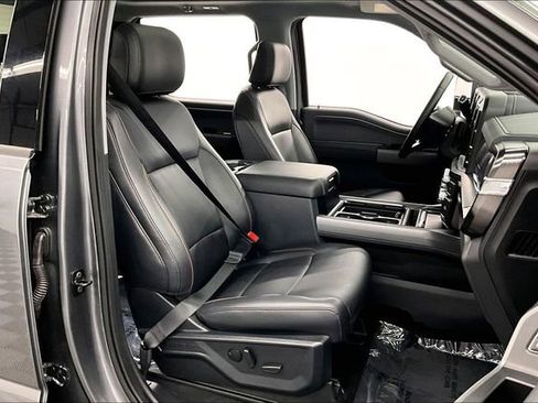 Used 2026 Ford F250 Lariat w/ Black Appearance Package AWD/4WD image 8
