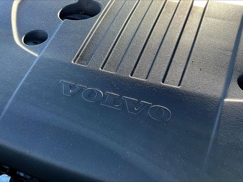 Used 2024 Volvo S60 B5 Plus image 34