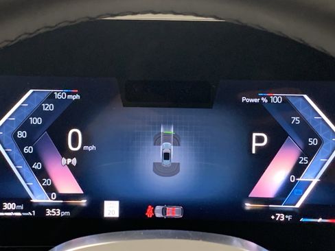 Used 2026 BMW X1 xDrive28i w/ Technology Package image 17