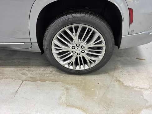 New 2027 Buick Enclave Avenir AWD/4WD image 36