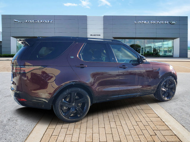 New 2026 Land Rover Discovery Limited Edition AWD/4WD image 7