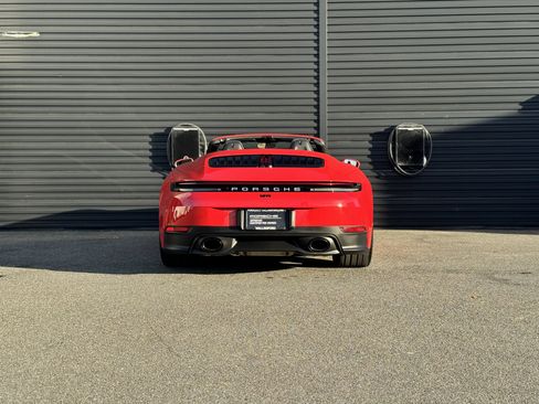 Certified 2025 Porsche 911 Carrera T RWD image 7