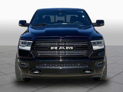 Used 2023 RAM 1500 Laramie AWD/4WD image 4