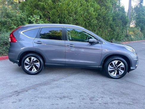 Used 2016 Honda CR-V Touring image 3
