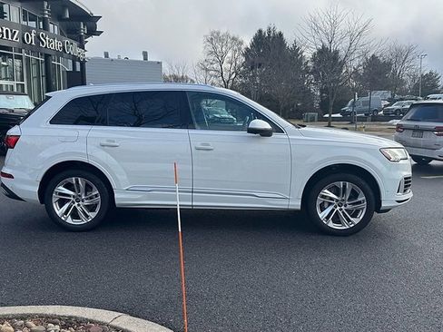 Used 2024 Audi Q7 3.0T Premium Plus image 2