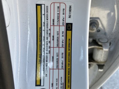 Used 2024 Dodge Durango GT image 28