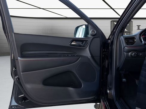 Used 2024 Dodge Durango GT AWD/4WD image 35
